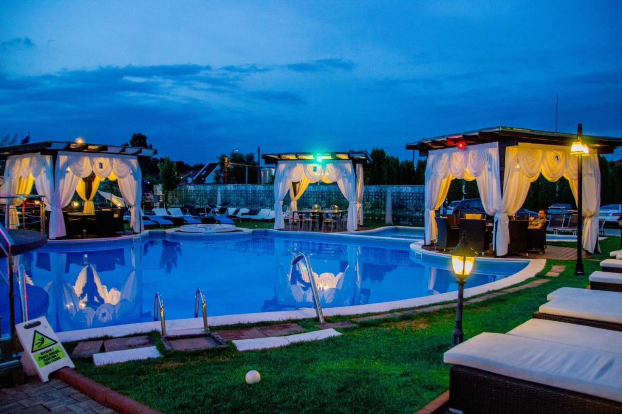 Hotel Magic Gt Trivale Piteşti Eksteriør bilde